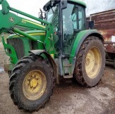 JOHN DEER 6320 SE kolový traktor